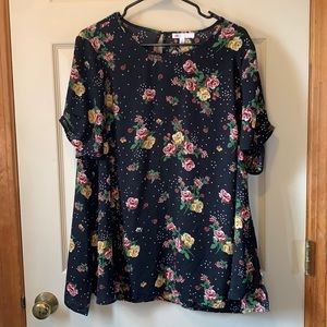 Floral & polka dot flowy top